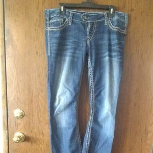 Silver Jeans. Tuesday 16 1/2 size 33/31